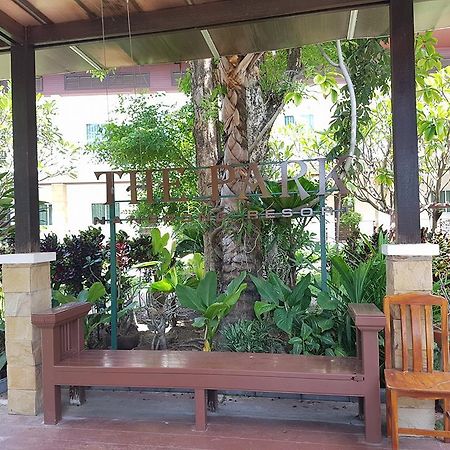 The Park Nangrong Resort Exterior foto