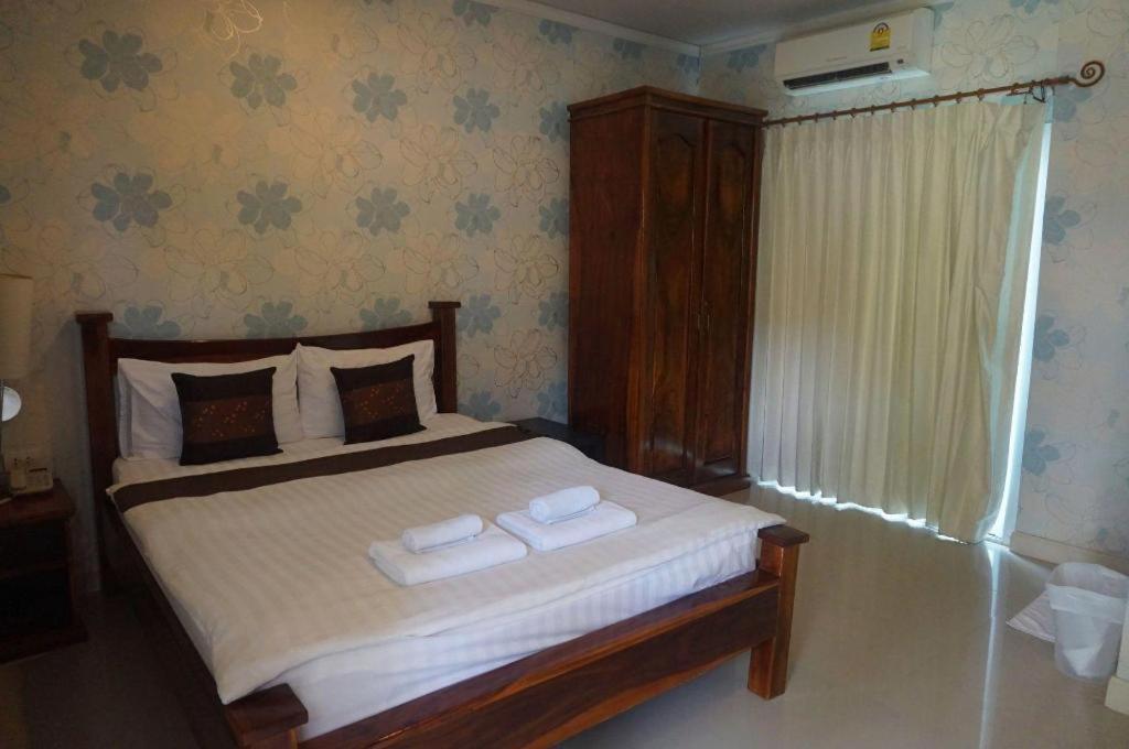 The Park Nangrong Resort Exterior foto
